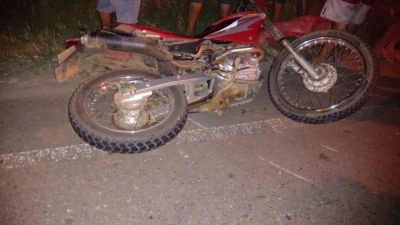 Motociclista morre após colisão com caminhão na Rota do Sertão (Imagem: Portal Itnet)