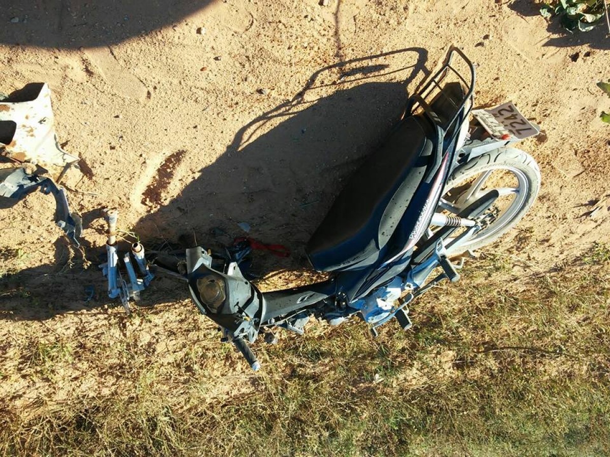 Jovem de 23 anos morre após colisão entre carro e moto em Estância (Imagem: Diário Sergipano)