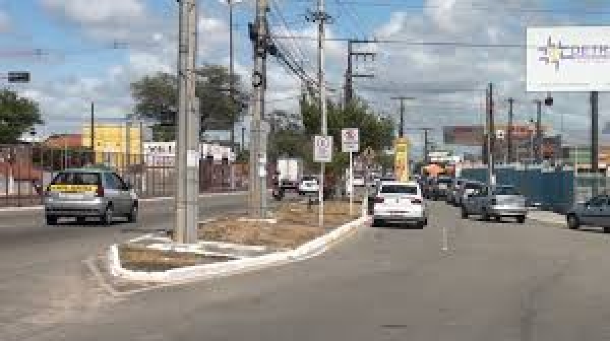 Entenda a mudança das placas veiculares para o modelo Mercosul (Imagem: Reprodução de vídeo/ YouTube/ Portal Infonet)