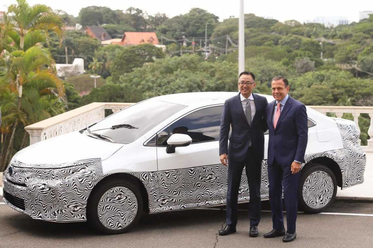 Primeiro carro híbrido flex do mundo é lançado no Brasil (Foto: Divulgação/ Governo do Estado de São Paulo)