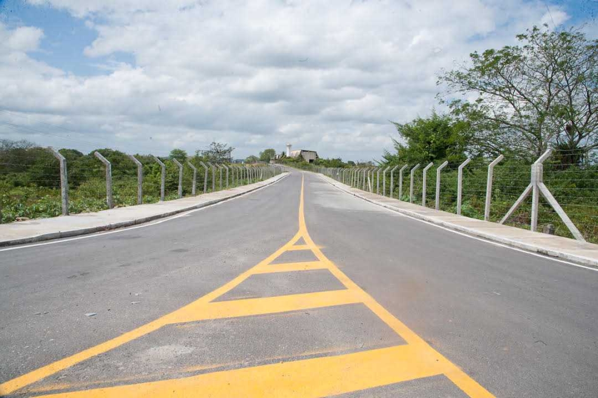 Belivaldo entrega obra que incentivará turismo no Baixo São Francisco (Foto: Marcos Rodrigues/ Governo de Sergipe)
