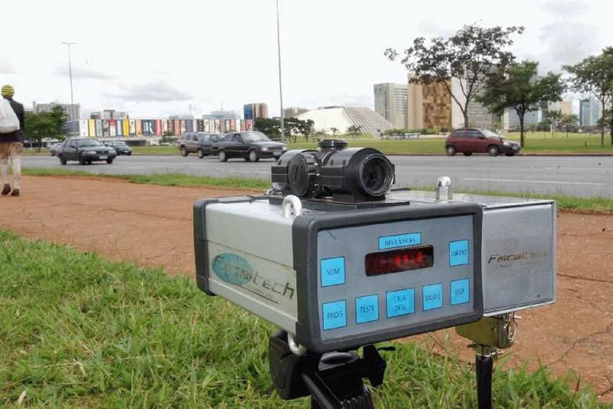 Juiz amplia prazo para PRF voltar a usar radares móveis em rodovias (Foto: Arquivo Agência Brasil)