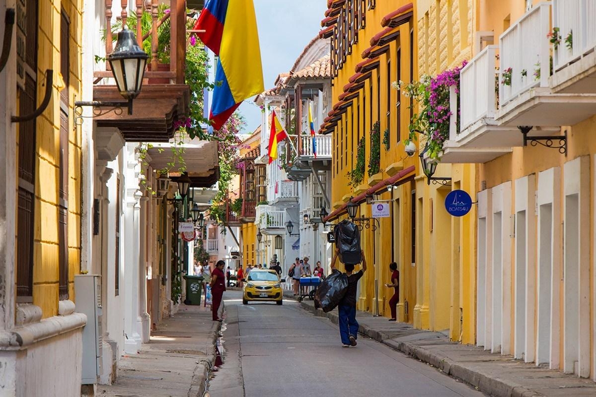 O belíssimo centro histórico de Cartagena, dentro das muralhas (Foto: Carla Passos)