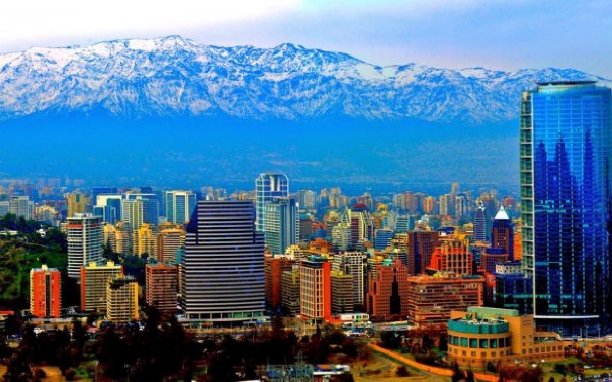 Santiago, cidade moderna entre os Andes (Foto: Carla Passos)