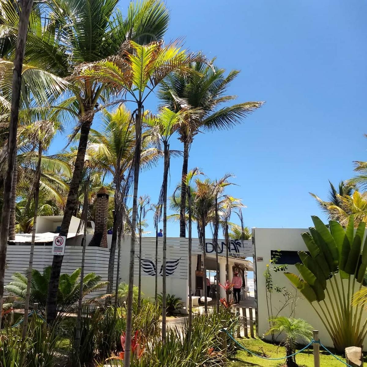 O Duna Beach faz você pensar que está em Ibiza, no Sul da Itália ou na Grécia (Foto: Carla Passos)