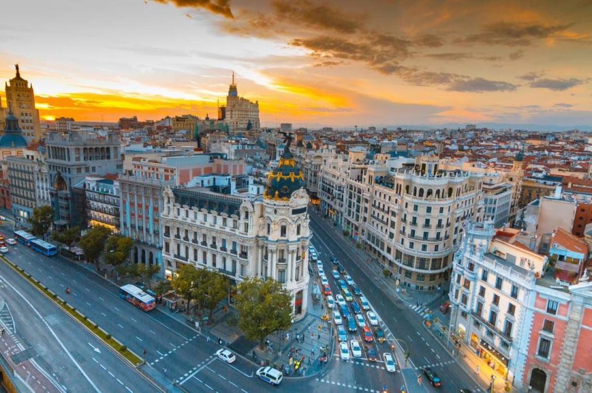 Vista aérea da Gran Vía, em Madri (Foto: Thinkstock)