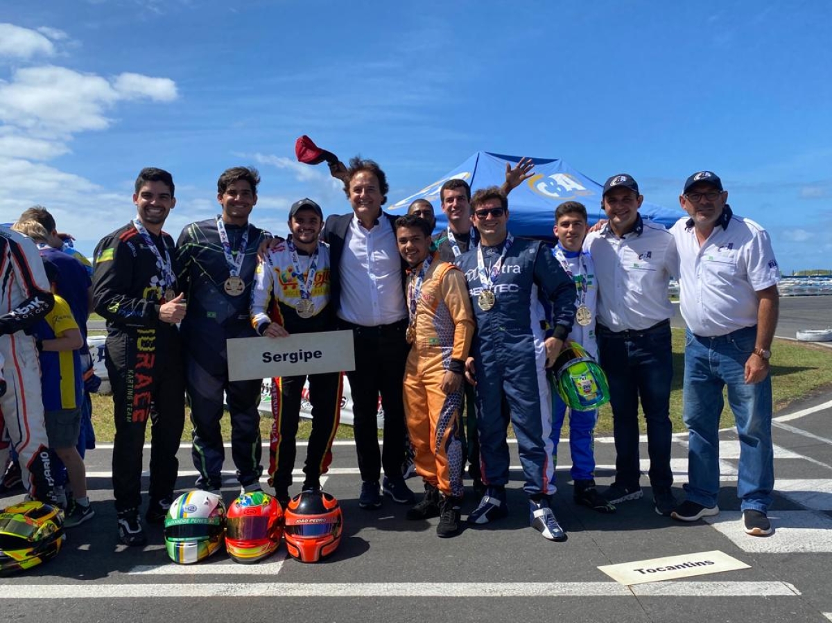 Equipe sergipana na Copa Brasil de Kart - Foto: Assessoria de Imprensa