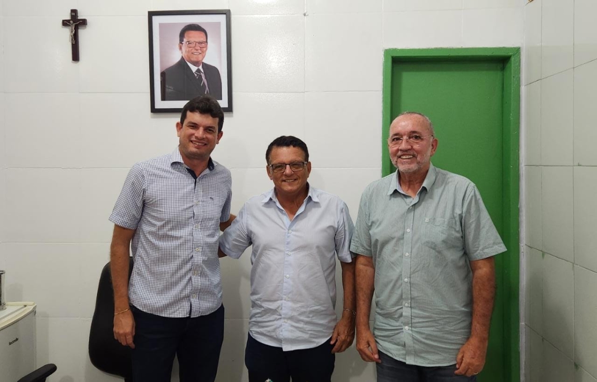 Deputado Paulo Júnior busca debate sobre licitação de transporte na Grande Aracaju - Foto: Assessoria Paulo Júnior