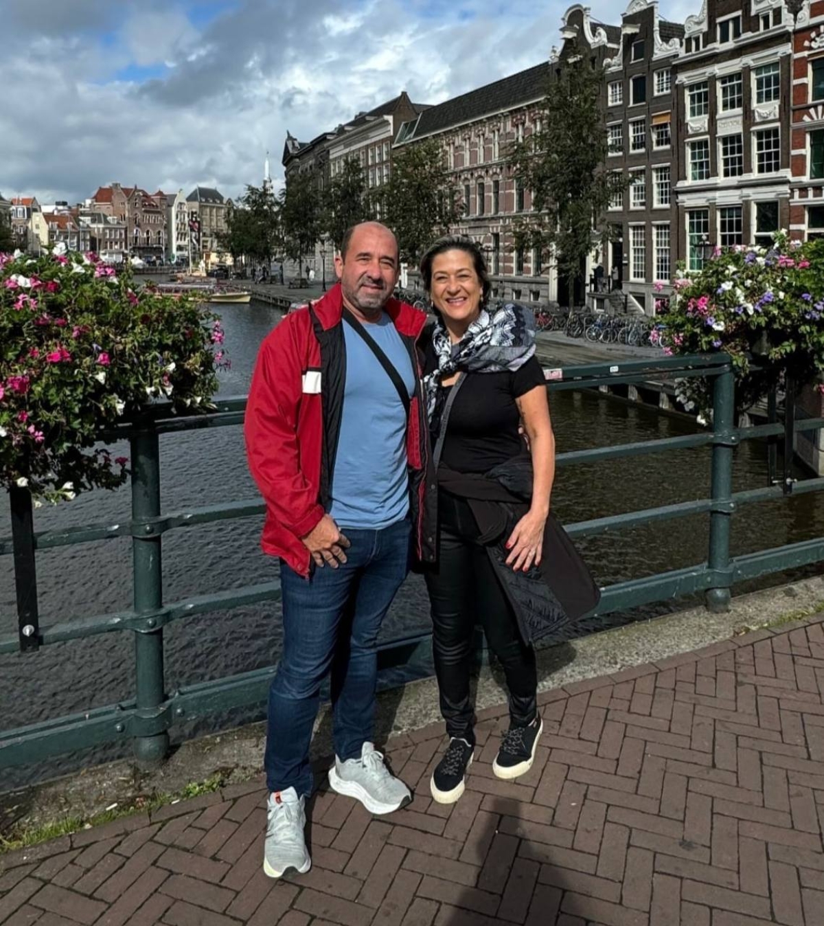 Carol Asencio, da BeFly Travel, faz EuroTrip com guia de dicas para viajantes - Foto: Martins Assessoria Digital e Marketing
