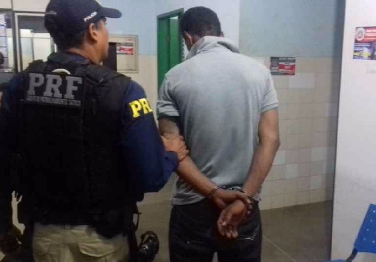 Fugitivo do Pres�dio de Gl�ria � recapturado no oeste da Bahia (Imagem: PRF)
