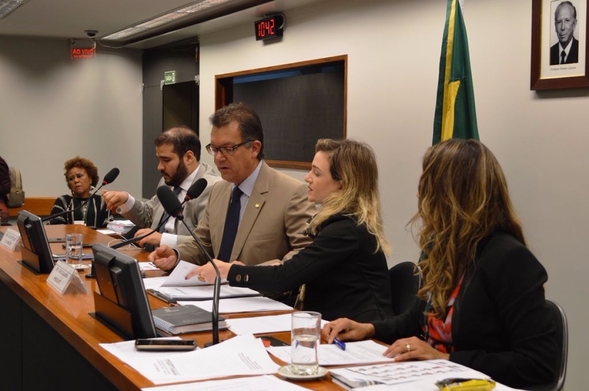 Comiss�o de Desenvolvimento aprova emenda para simplificar a vida da microempresa (Foto: Assessoria)