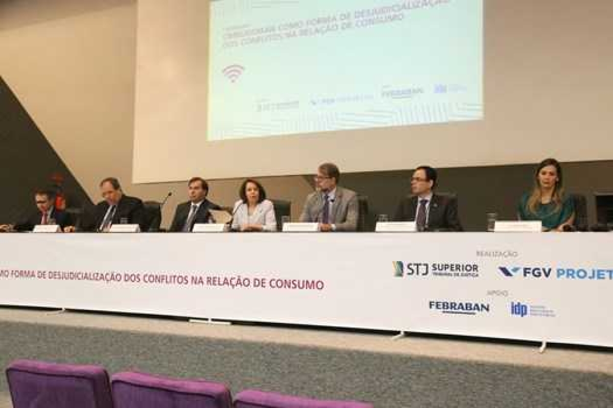 Abertura do semin�rio sobre ombudsman na resolu��o de conflitos (Imagem: Eugenio Novaes/CFOAB)