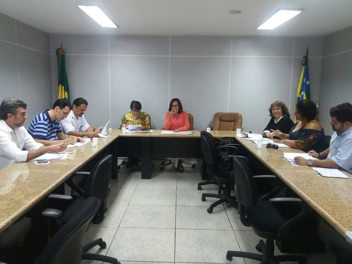 Frente Parlamentar de Sergipe apresenta a��es em defesa das mulheres (Foto: Site Deputado Estadual Garibalde Mendon�a)