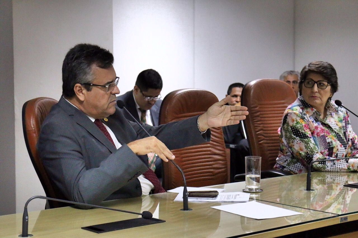 Luciano Pimentel defende mais tecnologia para o Ipesa�de (Foto: Diego Barboza)