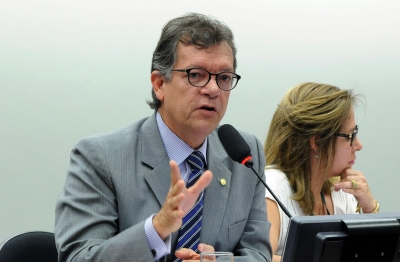 Deputado federal La�rcio Oliveira (Foto: Assessoria Deputado Federal La�rcio Oliveira)